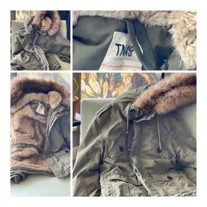 Army Green hooded fur trim bomber